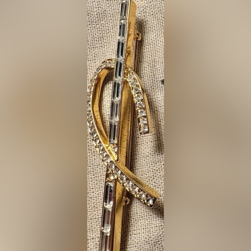 Gold Radiance Rhinestone Bar Brooch - Picture 3 of 3